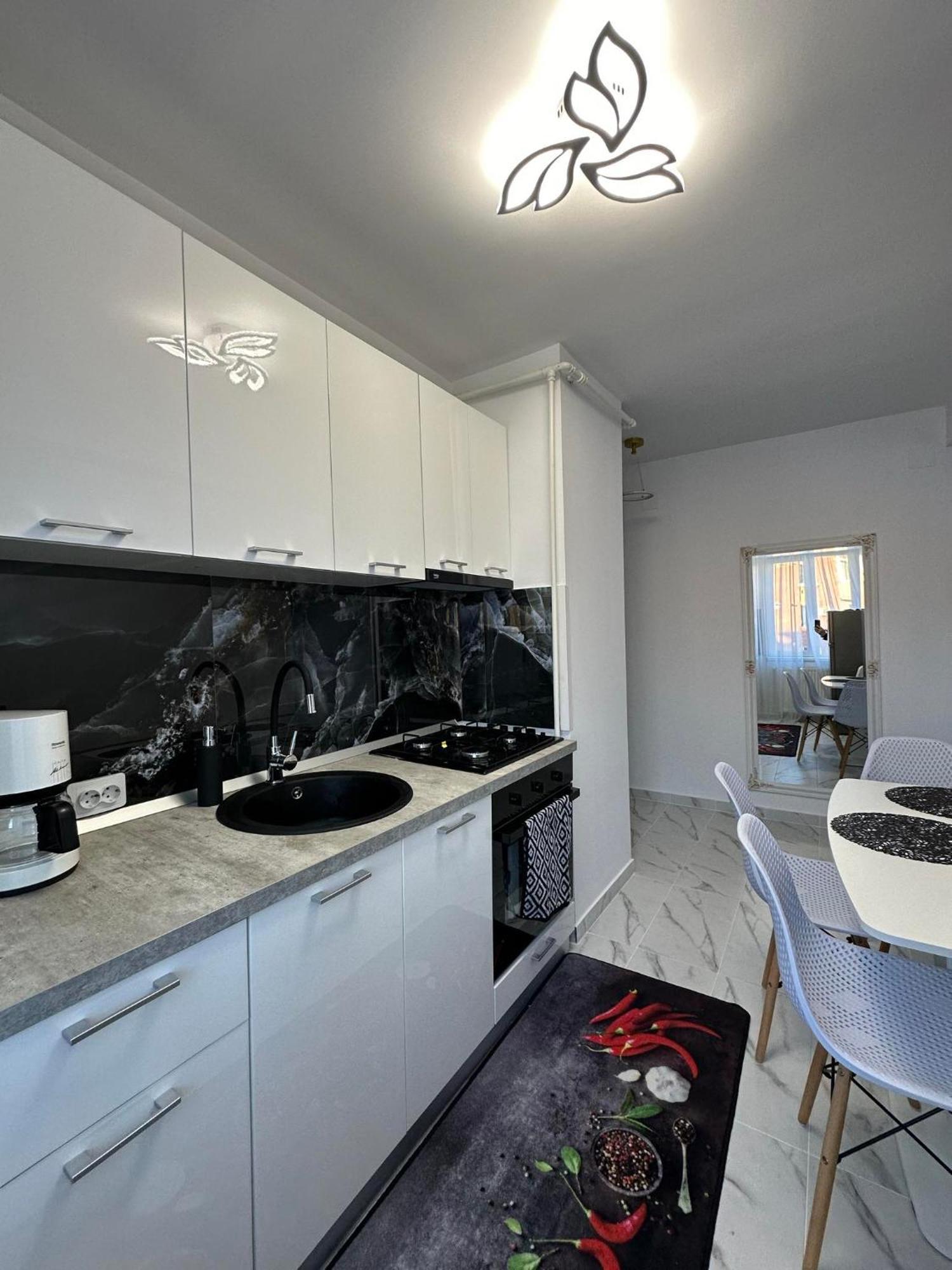Apartament Central Pe Pietonala Nr2 Хунедоара Екстериор снимка